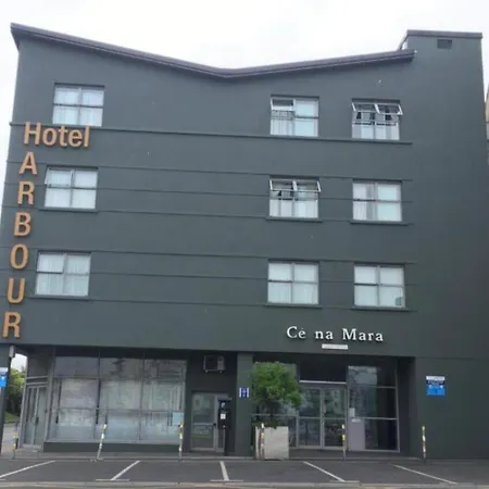 Private Double Bedroom In Front Of The Port - Accommodatie bij particulieren