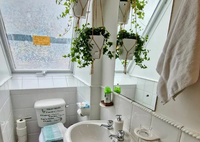 Private Double Bedroom In Front Of The Port - Galway